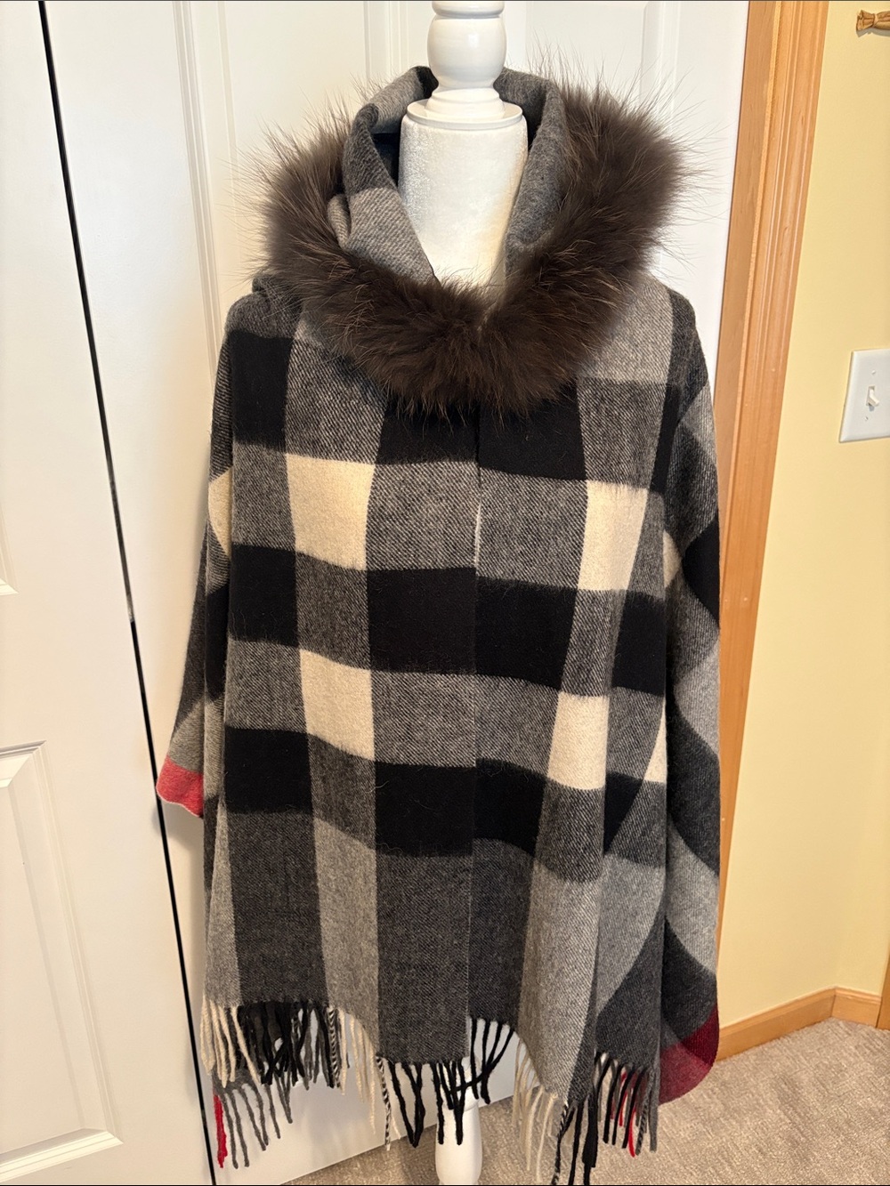 Plaid Hooded Poncho with Fur Trim in Black & Gray